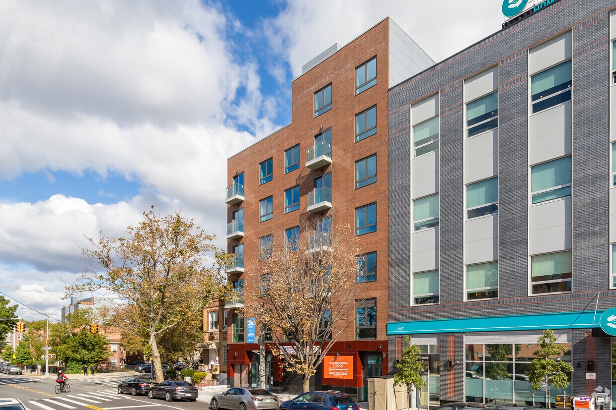 Building Photo - 2345 60th St