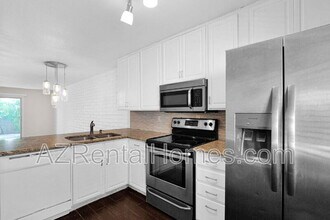 Building Photo - 4354 N 82nd St