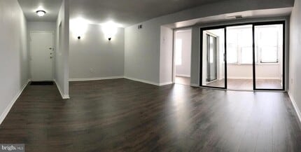 Building Photo - 5858 Thunder Hill Rd