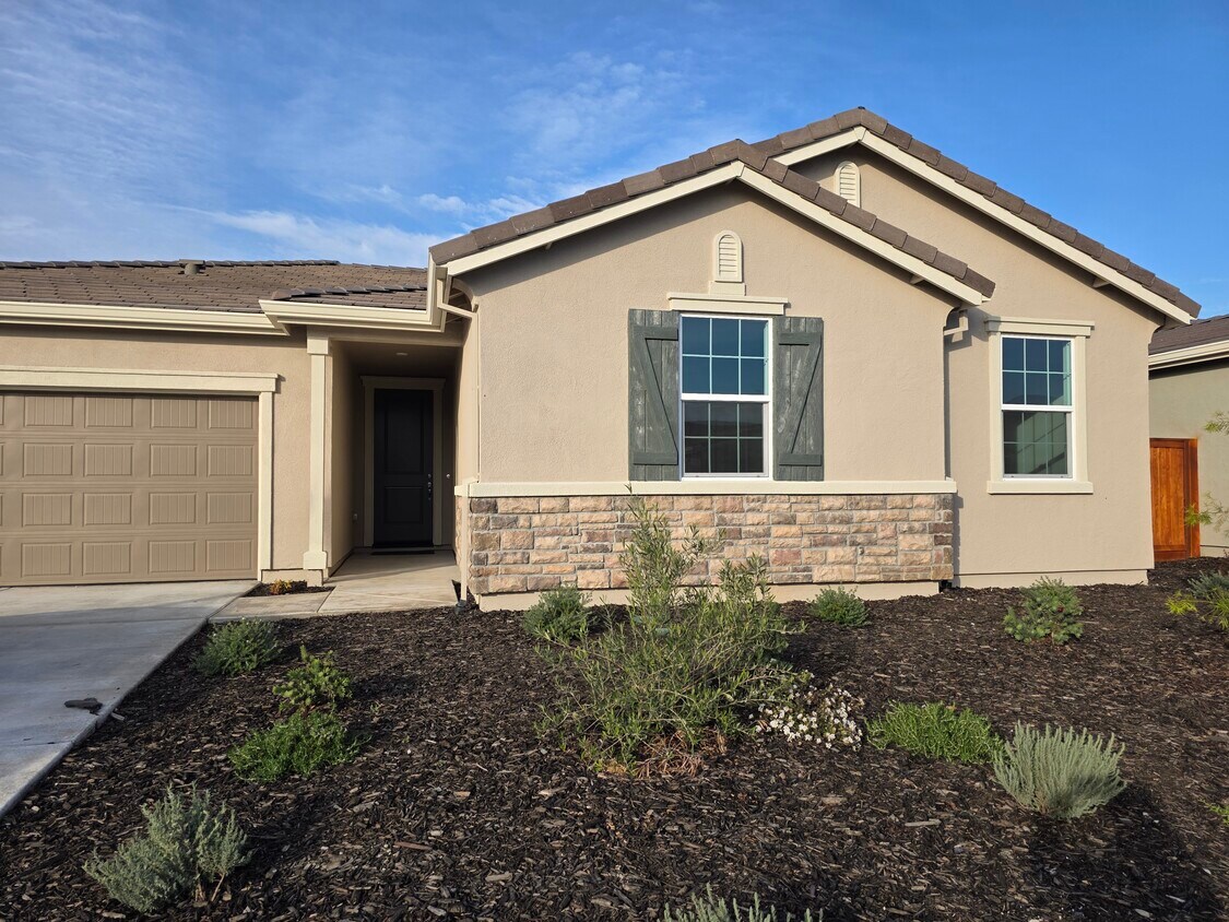 Foto principal - 2142 Hunter Crk Dr