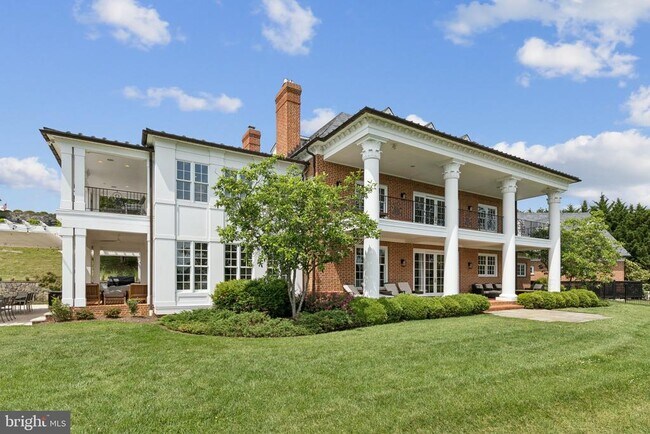 Building Photo - 1932 Carrollton Rd