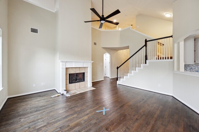 Building Photo - 3506 Brookside Dr