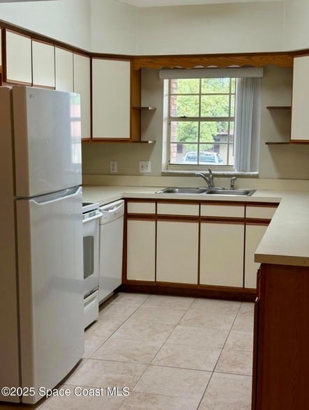 Building Photo - 58 Bougainvillea Dr