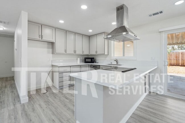Building Photo - 5012 Harebell Ct