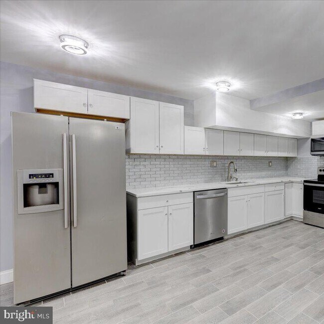 Building Photo - 8797 Ellis Mill Dr