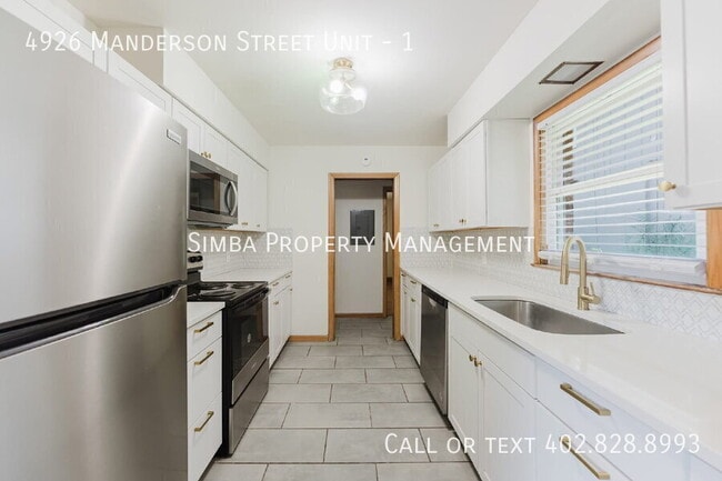 Building Photo - 4926 Manderson St