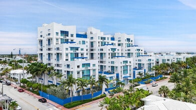Building Photo - 7600 Collins Ave