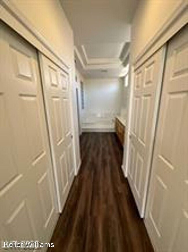 Foto del edificio - 3 br, 2 bath House - 10729 SHACKLETON DR.