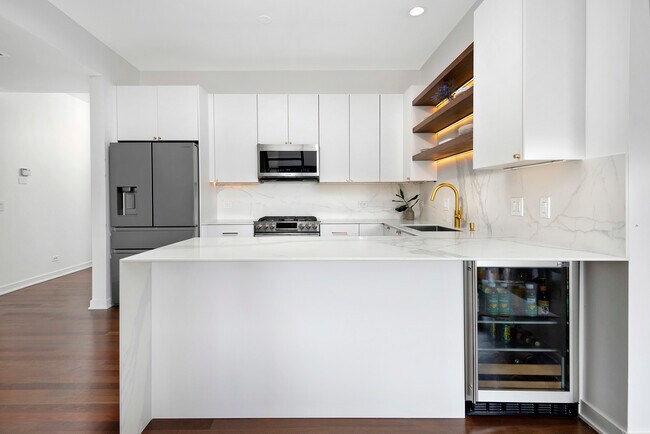 Foto del edificio - 808 N Greenview Ave