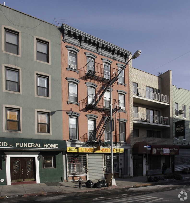 Foto principal - 155 Greenpoint Ave