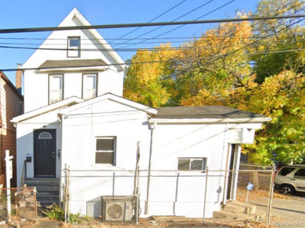 Building Photo - 144-19-144111 111th Ave