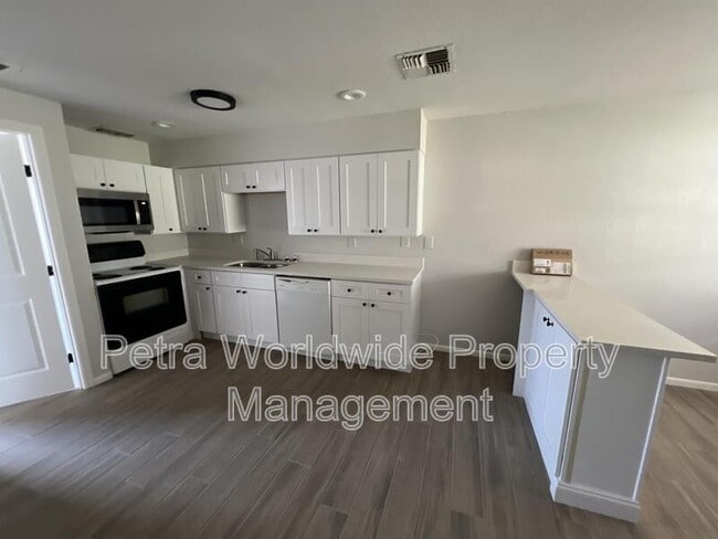Building Photo - 2309 K-Ville Ave