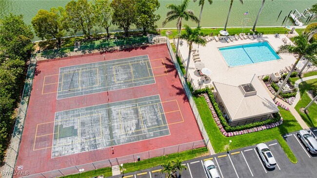 Foto del edificio - 11118 Gulf Shore Dr