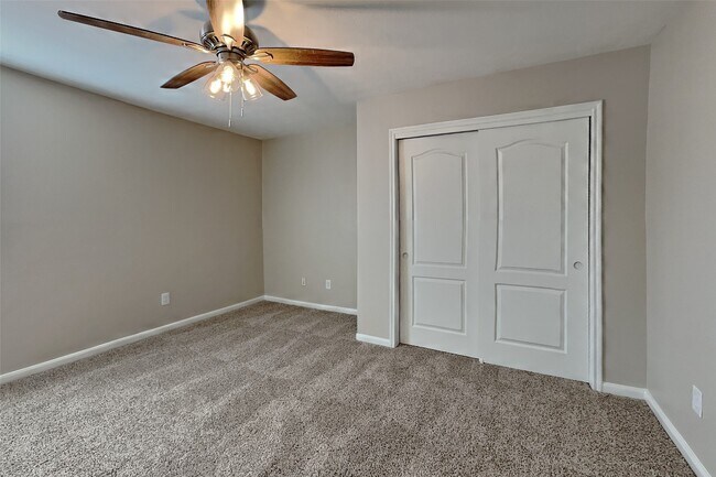Building Photo - 12302 Denali Ln