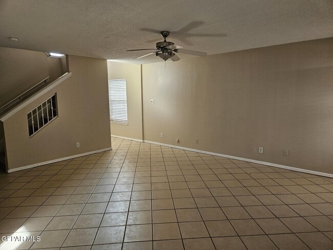 Building Photo - 1725 St Mark Ave