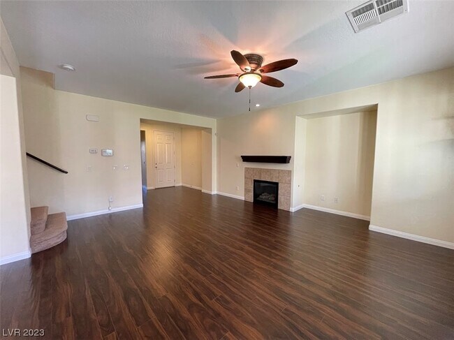 Foto del edificio - 331 Windmill Croft Dr