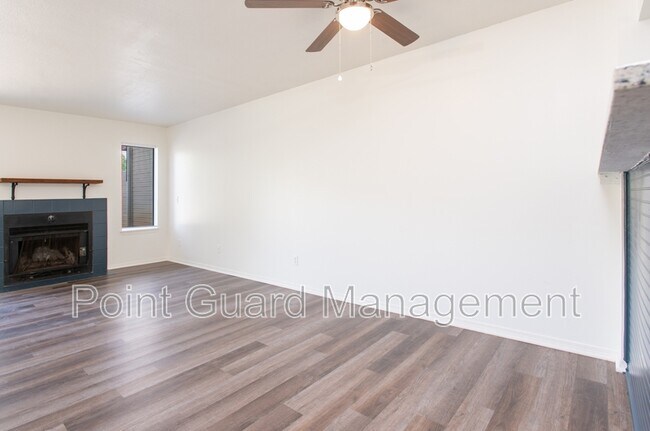 Foto del edificio - 5570 S Gold St