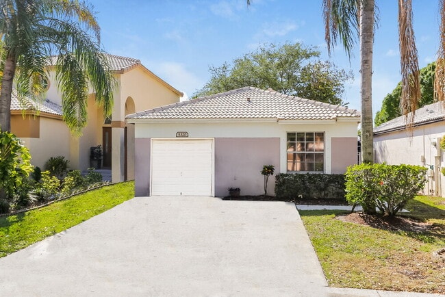 Building Photo - 5320 Eagle Cay Way