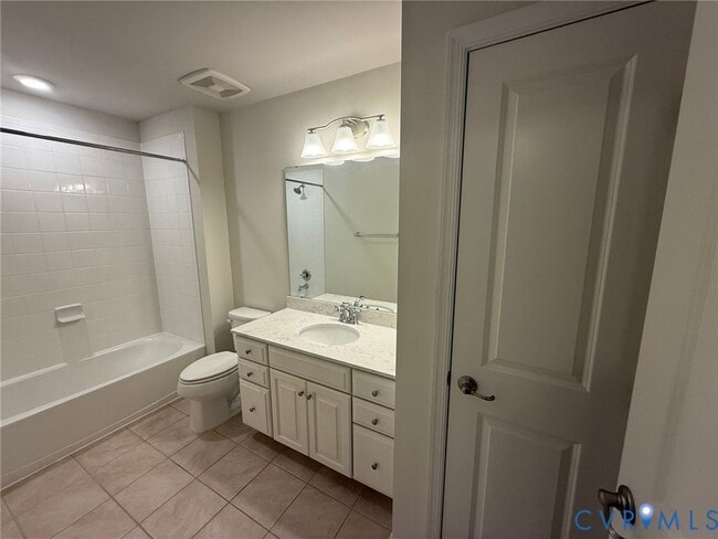 Building Photo - 7983 Wistar Woods Ct