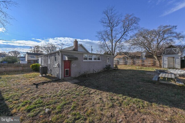 Foto del edificio - 1615 Grange Rd