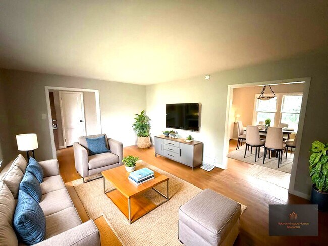 Foto del edificio - 1623 N Spencer Ave