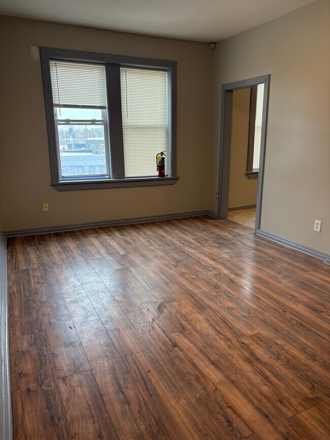 Building Photo - Soldoris