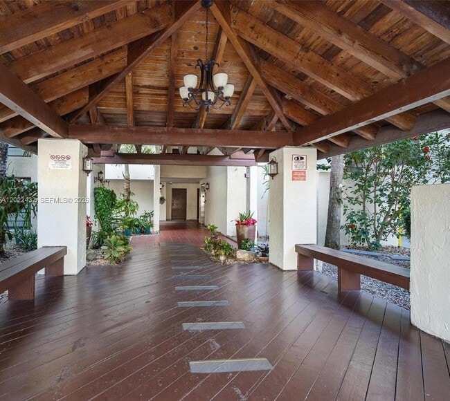 Building Photo - 9020 SW 125th Ave