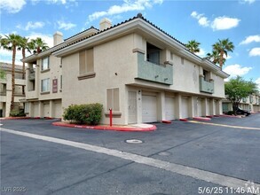 Building Photo - 7135 Durango Dr