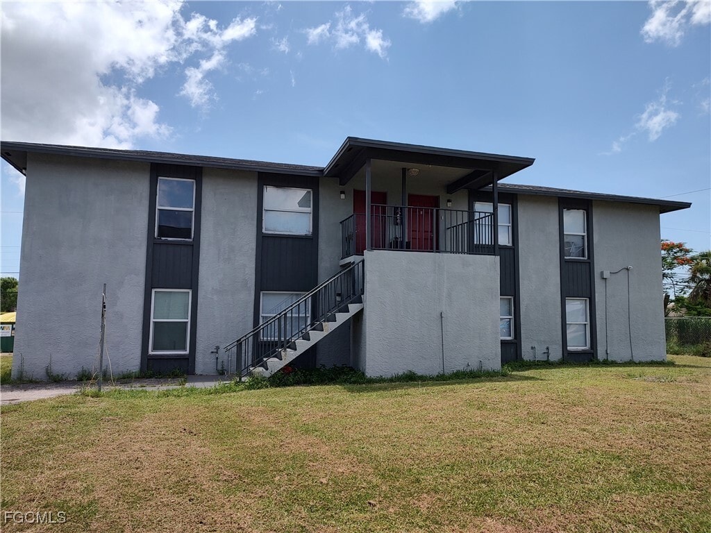 Foto principal - 16930 Juanita Ave