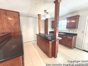 Foto del edificio - 8231 Meadow Forest St