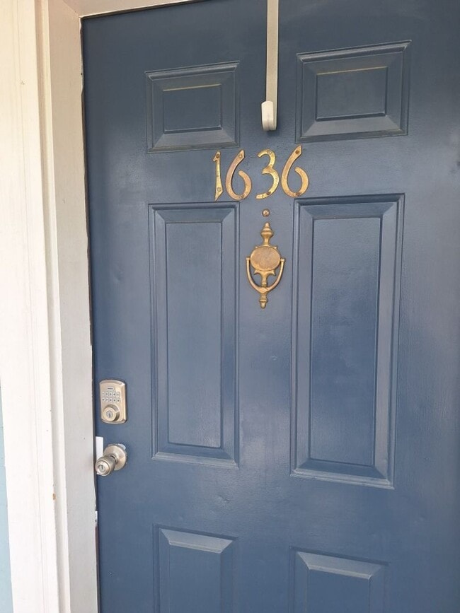 Walking distance to UT/ Very short walk - Walking distance to UT/ Very short walk Apartment