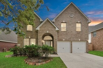 Building Photo - 24523 Red Bluff Tr