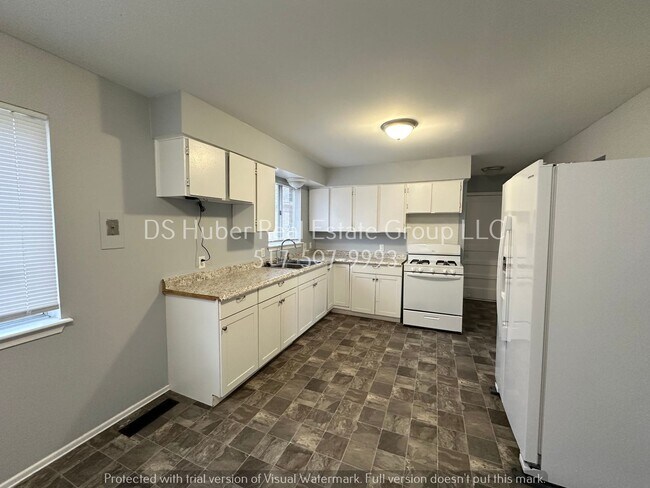 Foto del edificio - 1225 Leslie Street, Lansing, MI 48912