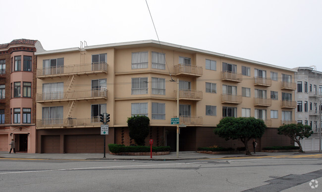 Building Photo - 15 Cervantes Blvd