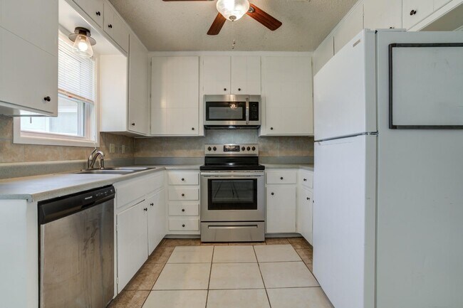 Foto del edificio - 4816 6th St