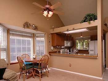 Foto del edificio - Fabulous 3br 2ba home in foothills of Golden
