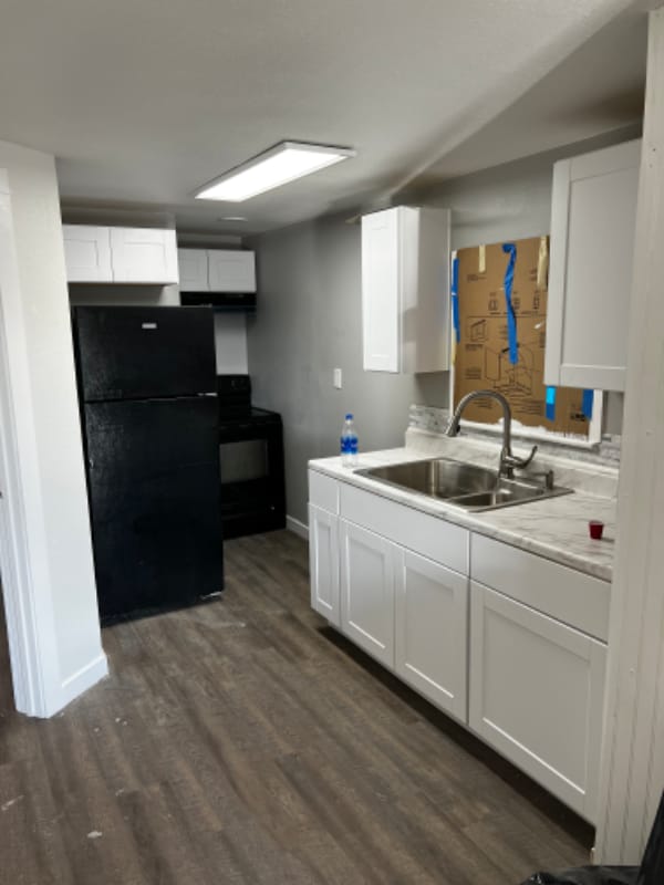 Building Photo - 251 Martin St