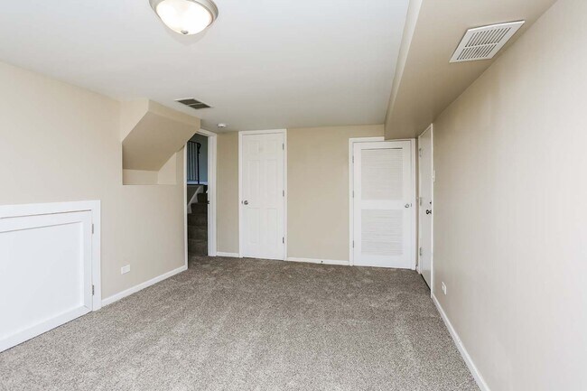 Foto del edificio - 5824 Orange Ln