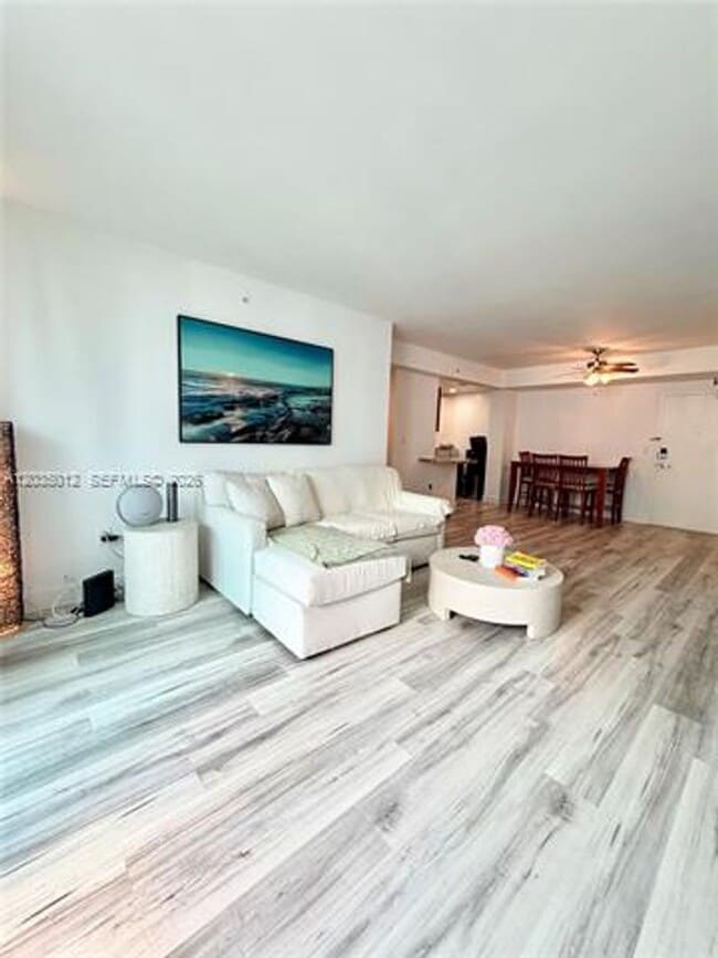 Photo - 7501 E Treasure Dr Apartment