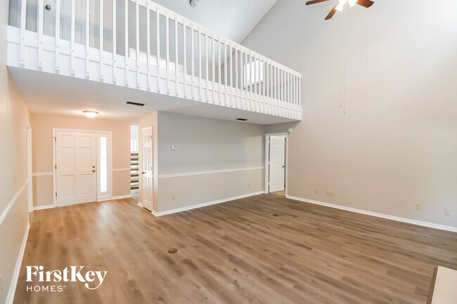 Foto del edificio - 2790 Ravines Rd