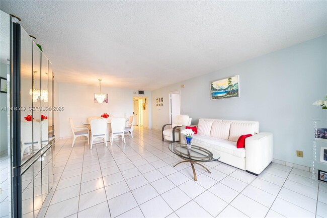 Foto del edificio - 3800 S Ocean Dr
