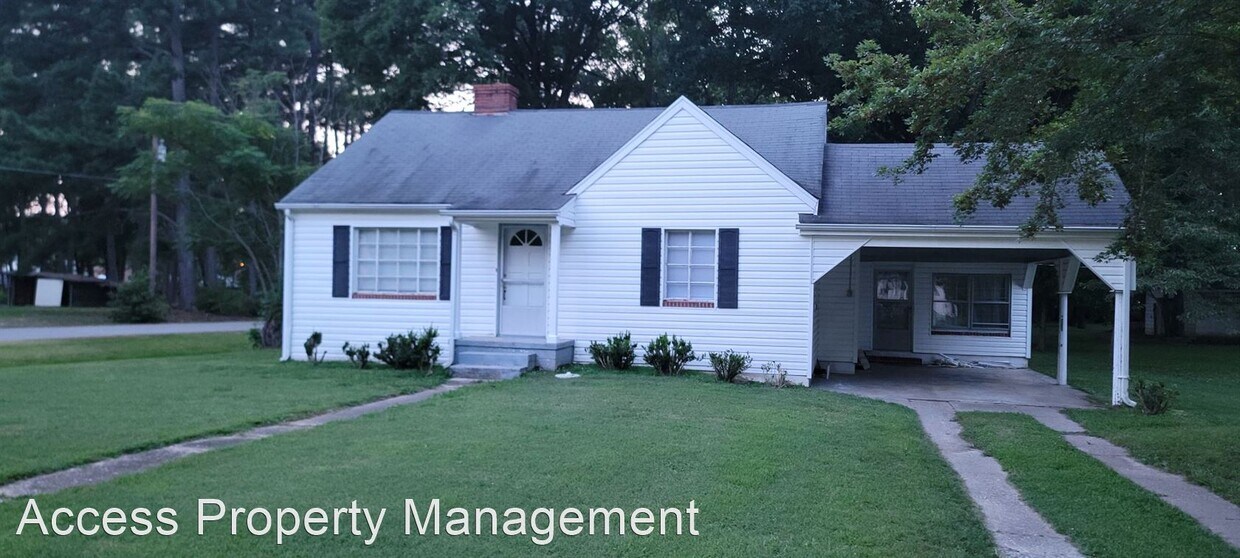 201 N Amelia Ave, Blackstone, VA 23824 House Rental in Blackstone, VA