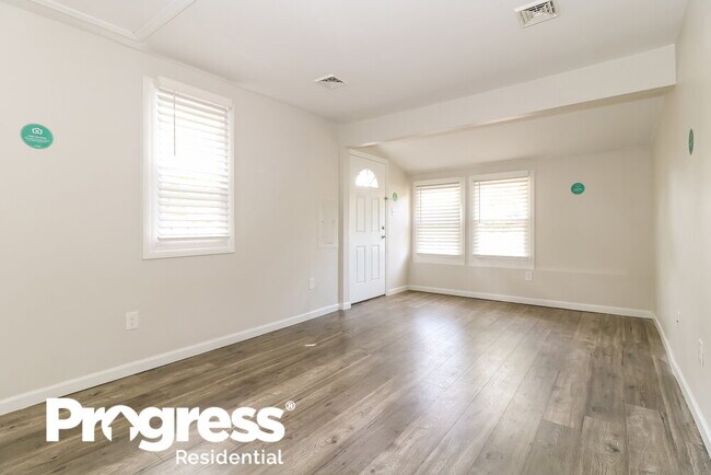 Building Photo - 151 Kettle Creek Rd