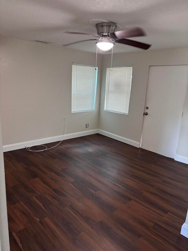 Foto del edificio - 3708 K Ave