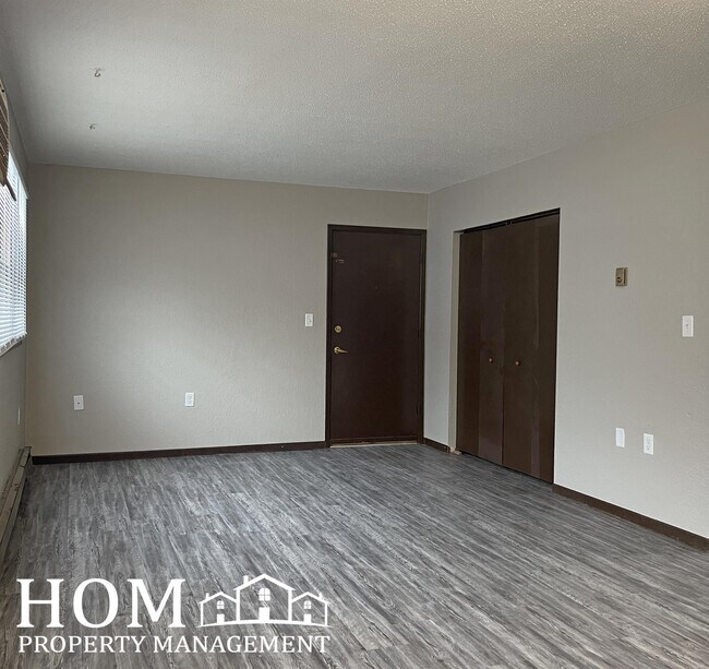 Foto del edificio - 1705 Riggs Rd