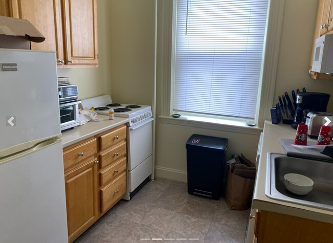 Foto del edificio - 98 Queensberry St