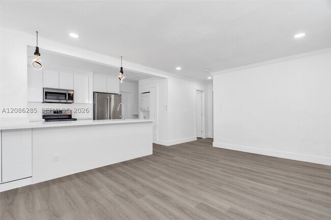 Foto del edificio - 2828 NW 7th St
