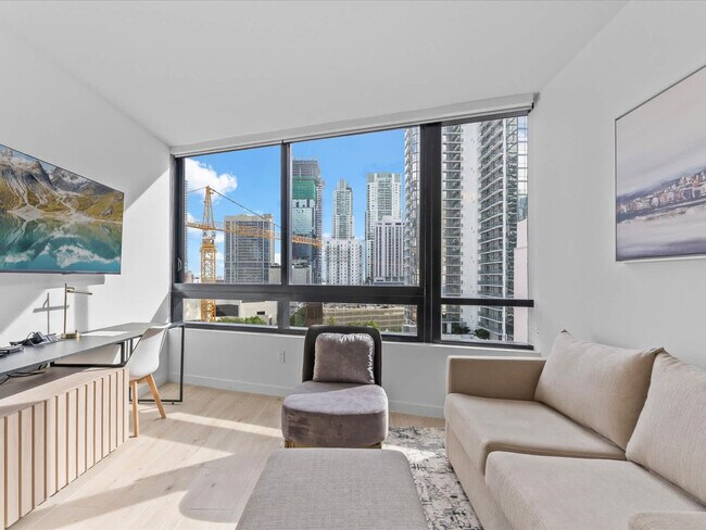 Foto del edificio - 225 N Miami Ave