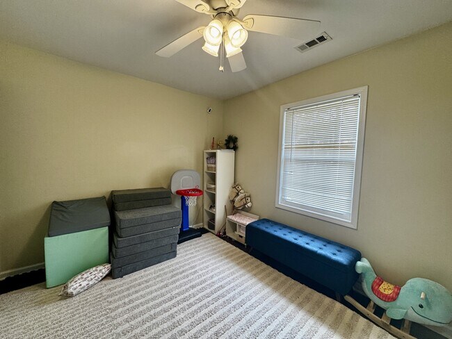 Foto del edificio - 610 Winchester Rd