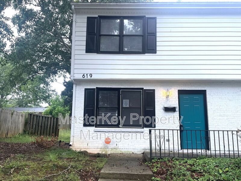 Foto principal - 619 E Horne St